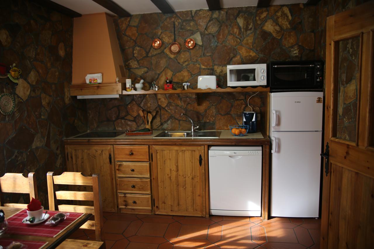 Apartamentos Rurales "La Cabana" Rascafría Exterior foto
